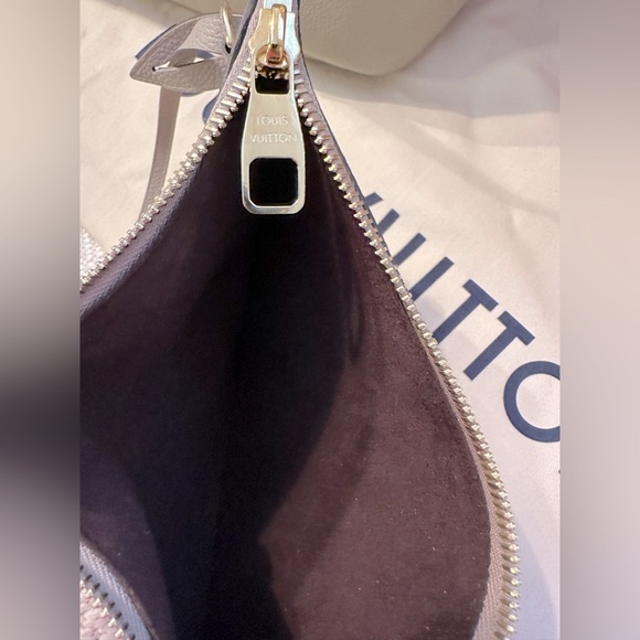 Authentic Louis Vuitton Neverfull MM Monogram Empreinte Turtledove Leather Tote - Picture 4 of 15